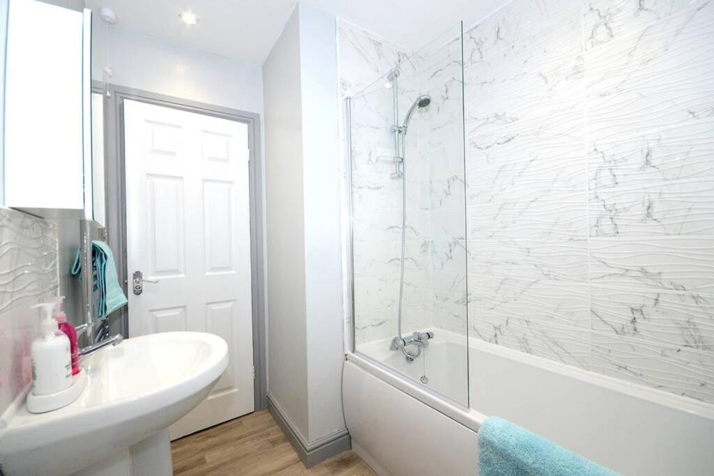 فيلا Renovated House Near Darlington Train Station. المظهر الخارجي الصورة